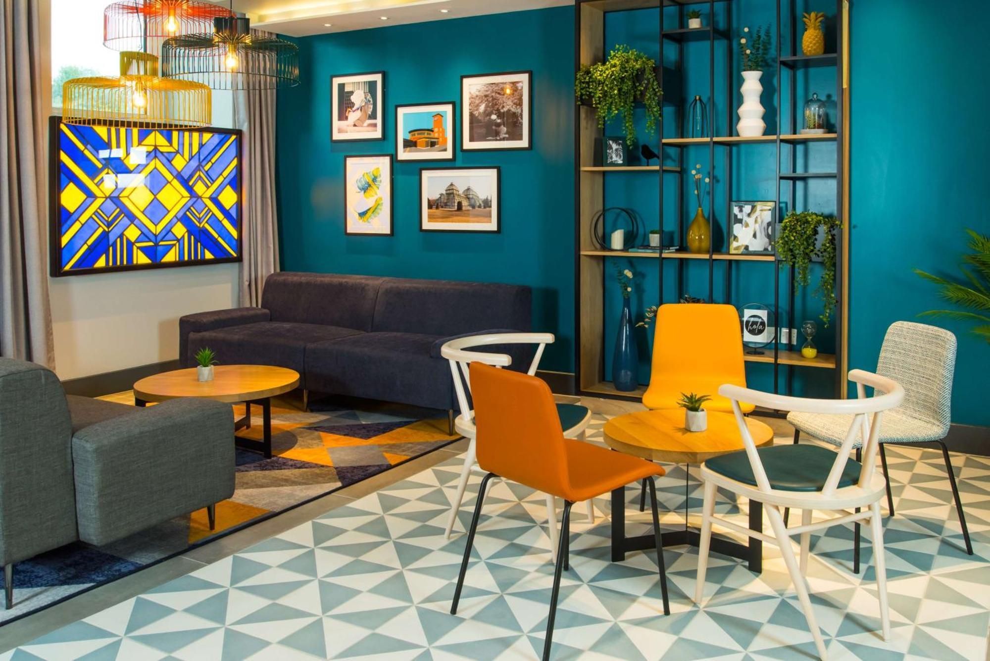 Hampton By Hilton London Park Royal Hotell Exteriör bild