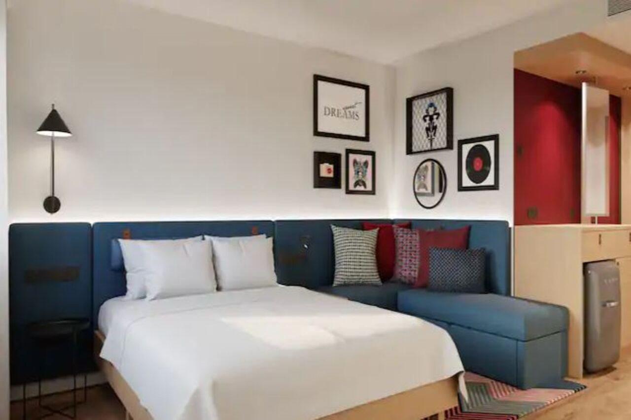 Hampton By Hilton London Park Royal Hotell Exteriör bild